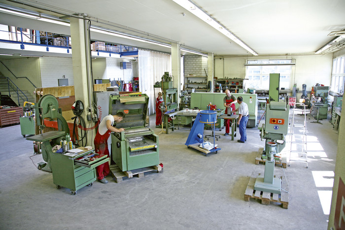 Atelier de réparation de Bründler pour des machines bois et métal